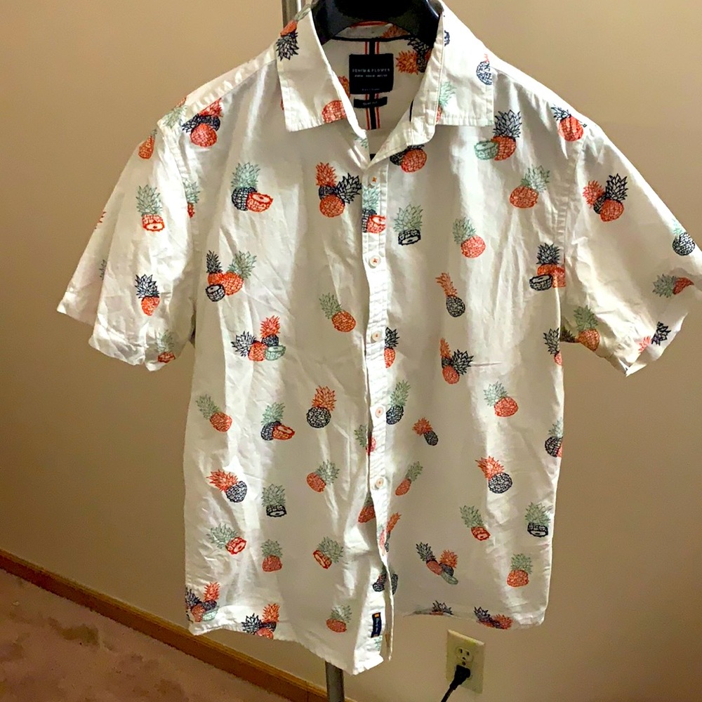 Off white pineapple short sleeve button up shirt